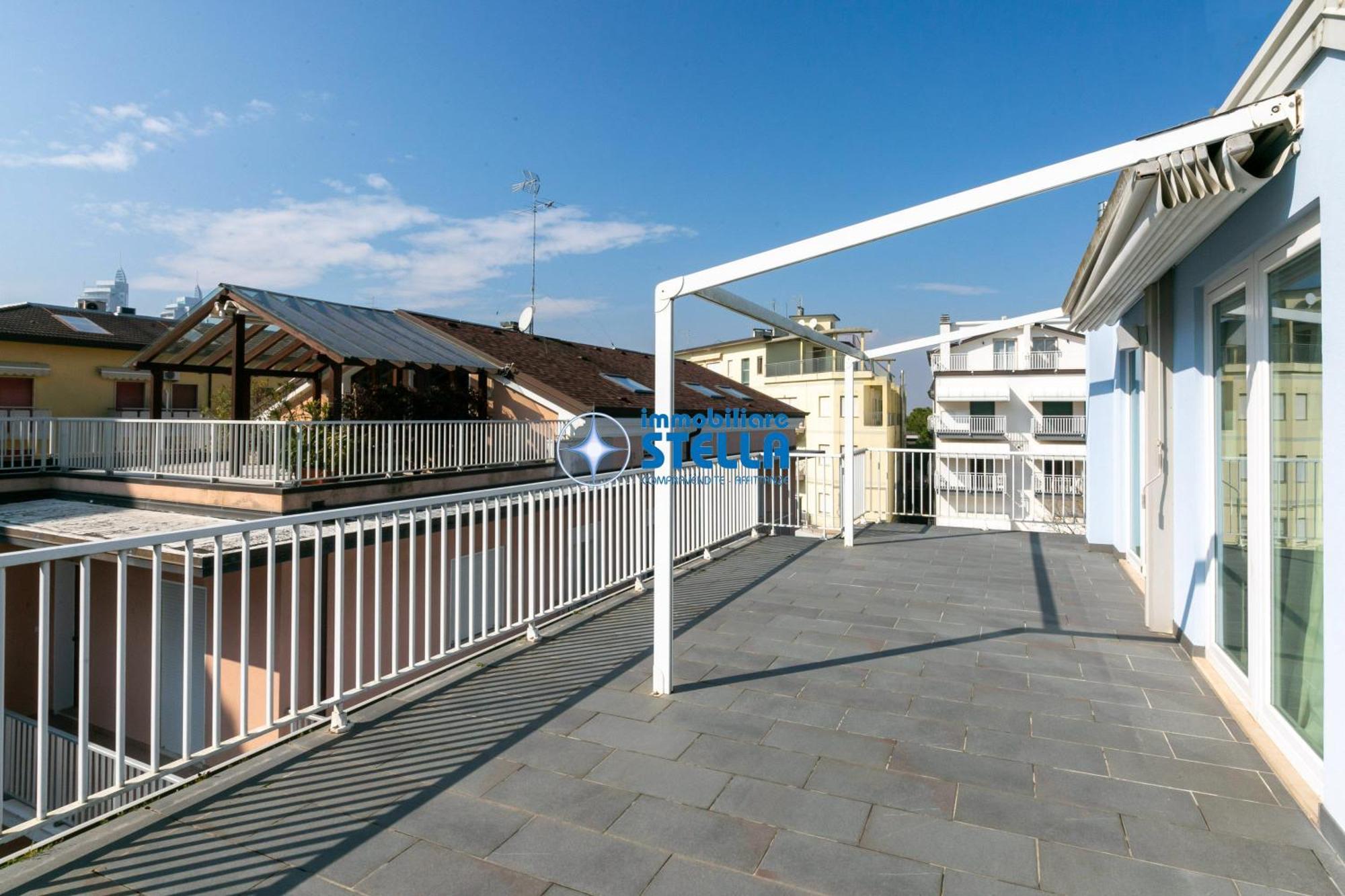 Residence Adriatica Lido di Jesolo Luaran gambar